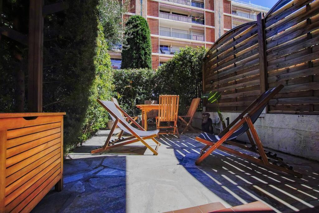 French Riviera: Seafront Apt & Pool Near Monaco روكوبرُن كاب مارتي المظهر الخارجي الصورة